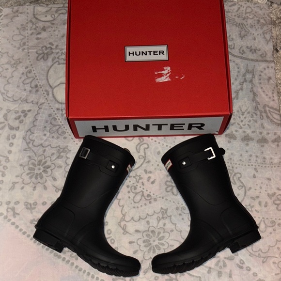 NEW Hunter Original Short Boot Rubber Rain Black Size 9